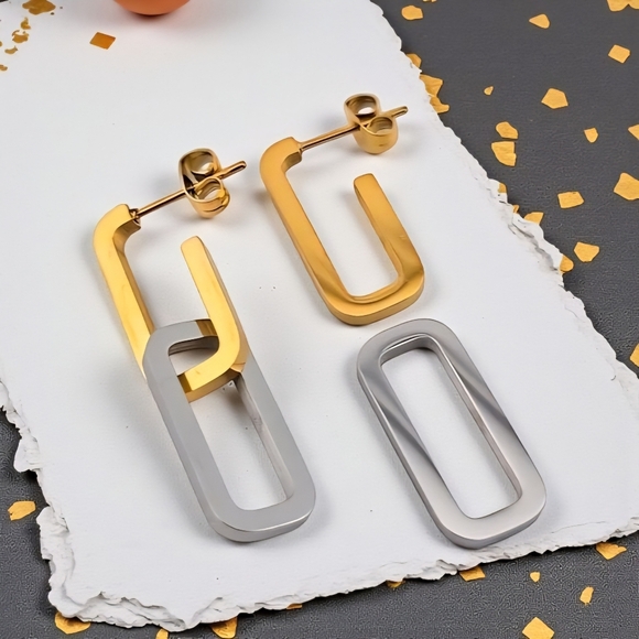 🆕️lMinimalist Chic Two Tone C Hoop Earrings 18K Gold Plated Stainless Steel - Picture 1 of 16